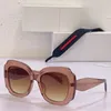 Lunettes de soleil pour hommes et femmes Charme mystérieux Conception d'arme Temples à blocage de couleur cool SPR16YS Lunettes de soleil d'extérieur à la mode unique Boîte originale