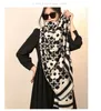 Eşarplar Eşarp Kadın Tasarımcı İpek Eşarp Mektubu Silver Wire Adam Lüks Baskı Lady Pashmina Uzun Eşarplar Kare Havlu Yüksek Kaliteli Moda Aksesuarları Çoklu