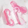 100 stcs/lot plastic nagelreiniging borstel helder/roze vingerstof schoon schrobben manicure pedicure voor nagel art salon zachte bestandsgereedschap