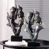 Hars Standbeeld Nordic Retro Paar Kissing Home Decor Beeldjes Gouden Romantische Sculptuur Woonkamer Decoratie Ornamenten 220406