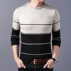Men's Sweaters Fashion Casual Computer Knitted O-neck Pullovers Men Patch Work Mens Striped Sweater Four Color Men's SweaterMen's