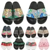 '10-15 dagars leverans' 2023 Designer Män Dam GG Sandaler Platt Tofflor Mode Blommor Djur Sommartofflor Flip Flops Dam Strand Hög kvalitet snygg 35-45