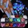 NXY Nail Gel 12 Grilles Irrégulières Flocons De Paillettes En Aluminium De Noël Feuille D'érable Papillon 3d Paillettes Paillette Poudre Art Décoration 0328