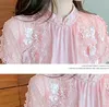 Kadınlar bluz gömlekleri yaz kadın nakış boncuk üstleri Koreli şık saten gömlek kısa kollu çiçek kazak dantel bluzwomen's
