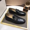 CQ 2022 Полые элегантные мужские роскошные платья для обуви бизнес офис формальные туфли дизайнерские кожаные моды итальянские мужские туфли ручной работы полный Brogue A2