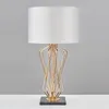 Simple américain marbre métal modélisation créative lampes de table salon chambre chevet étude grande trompette