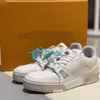 Luxury Designer Casual Shoes Trainer Orange White Sneakers Denim Trainers Low Cut Sneakers god kvalitet MKJKKEE00003