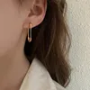 Hoop Huggie -klippformade örhängen för kvinnor Minimalistisk kreativitet Förhindra allergi Designer smycken koreanska mode Kolczykihoop Mill22