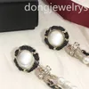 Erofono a cerchio con pennello perle perle designer sexy orecchino di lusso Dongjewelrys fresco ed elegante cuffia di compleanno Fascifica gioiello