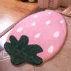 Carpets Cute Cartoon Strawberry Soft Mats Rugs Home Entrance Carpet Bedroom Toilet Bathroom Door Absorbent Non-Slip Foot PadCarpets