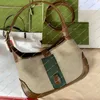 Ladies Moda Casual Designe 1961 Bolsa de ombro Bolsa Bolsa Crossbody Saddle Bag de alta qualidade 5a 2 tamanho 678843 685127 636706 637092 636709 637091 bolsa de bolsa