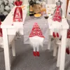 Gezichtsloze tafelloper bos oude man kersttafel decoratie kies kleur roodgrijs c1336b