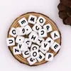 Kovict 12mm 100 Stück Silikon Buchstaben Perlen Englisches Alphabet Baby Beißring für personalisierte Namen DIY Schnullerkette Clip Spielzeug 220815