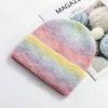 Sombreros de invierno cálidos para las mujeres Beanie Cap Trendy Tie Dye Chunky Stretchy Cable Knit Beanie Hat Acrílico Knit Cuff Daily Tie Dye Hat J220722