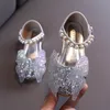 Сандалии девушки 2022 Летняя мода маленькая девочка принцесса Дети Боуте детские шоу детские туфли