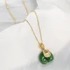 Kedjor 316L rostfritt stål Jade Elephant Högkvalitativ hänge halsband kvinna mode eleganta smycken tillbehör gåva till momchains gudl22