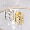 Grensoverschrijdende nieuwe open V-vormige titanium stalen ring heren Europese en Amerikaanse mode hiphopstijl creatief roestvrij ornament