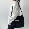 일본 간단한 메신저 백 한국 가방 학생 나일론 방수 캔버스 가방 가방 크로스 바디 백을위한 가방 220812