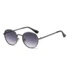 جولة النظارات المعدنية الرجال الأزياء نظارات الشمس للنساء مصمم الرجعية خمر مكبرة UV400 حماية