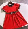 Платья дизайнерской девушки Письмо F Детки Bow милое платье элегантное юбка с коротким рукавом роскошная детская одежда