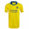 Версия фанатов игрока Boca Juniors Soccer Jerseys 22 23 24 24 Carlitos Retro Maradona Tevez de Rossi 2023 Дом Третья футбольная рубашка Третья Таиланда Мужчины Устанавливают униформу