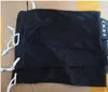 Borsa per occhiali da sole in tessuto morbido da 50 pezzi Borsa per occhiali da sole STILE di marca Custodia per occhiali colore nero lettera bianca VELOCE VELOCE9122626