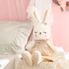 Carino morbido carino gonna coniglio bambola regalo di compleanno piccoli conigli bianchi ragazza di pezza placare le bambole