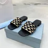 Designer Slides Women Embroidered Fabric Slippers Metallic Slide Sandals woman Luxury Sandal Chunky Heels Fashion Summer Beach Low Heel Shoes