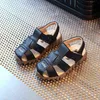 MHYONS 2020 Sommer Baby Jungen Schuhe Kinder Strand Sandalen für Jungen Weiche Leder Unterseite Rutschfeste Geschlossene Zehen Safty Schuhe kinder Schuhe G220523