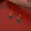 Boucles d'oreilles pendantes en forme de cœur rouge pour femmes, lustre élégant, pendentif d'amour, bijoux de fête en or