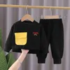 Tuta sportiva per il tempo libero per bambini di taglia piccola e media Abbigliamento per bambini Tuta da maglione stile primaverile da uomo e da donna Pullover con orso rosso netto