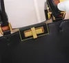 PeekaBoox最新のショルダーバッグオリジナルの高品質高級デザイナー秋と冬のモノグラムカメオハンドバッグファッションクラシックスハンドバッグブランドバッグ