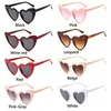 Occhiali da sole Fashion Clout Goggle Love Heart Protezione UV400 Occhiali vintage a forma di cuoreOcchiali da sole