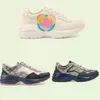 2022 Rhyton Sneaker Designer Sapatos de luxo de luxo homens treinadores de sapatos casuais tênis de tênis do norte da América do Norte tênis de couro Tamanho 35-46 26599