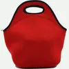 재사용 가능한 17 가지 색상 네오프렌 토트 백 핸드백 절연 부드러운 점심 가방 직장을위한 지퍼 디자인을위한 부드러운 점심 가방.