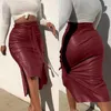 2022 Designer läder kjol kvinnor delad smal mittlängd skinkklänning pu kjol