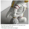 3pcs статуэтки астронавта Смолочная скульптура современное декор. Миниатюрные декоративные украшения космонавт фигура дома декоративные 220811