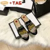 Diseñador de mujer zapatillas de moda sandalias con caja Princetown Leather Horsebit slide mult zapatillas planas blanco negro gatos tigre flor lujo verano playa sandalia