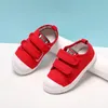 Athletic Outdoor Buty dla dzieci Dziewczyny chłopcy Top Sneakers Treakers Canvas Toddler Oddychający Spring Running Sport Baby Soft Casule Sneaker na 1-3y