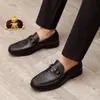 2022 hommes chaussures habillées mode marié chaussures de mariage formel en cuir véritable Oxfords hommes marque affaires décontracté mocassins taille 38-45