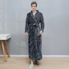 Vêtements de nuit pour femmes Femmes Hiver Extra Long Épais Flanelle Robe De Bain Chaud Peignoir Femme Sexy Robe De Chambre Hommes Peignoir Demoiselles D'honneur De Mariage Ro