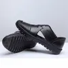 Andningsbara sommar män ihåliga hål Antiskid Sandaler Andningsbar Split Sandal Läder Trend Ankle Wrap Mens Casual Loafer Sko Partihandel Skor N1x8 #