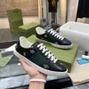 Designer Casual Dress Shoes Italy Box Ace Sneakers Bee Sneake Leather Embroidered Black Men Tiger Chaussures Sl￤vering Vita sko Sporttr￤nare Storlek 35-45