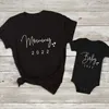 Divertente Baby Daddy Famiglia Abbigliamento abbinato Semplice annuncio di gravidanza Famiglia Look T Shirt Baby Dad Vestiti coordinati 220531