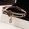 Bangle Fashion Emale Camellia Bangles for Women Crystal Letter 5 Браслет Свадебные украшения Pulseira Z093banglebanglebangle