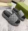 2022 Pantofole di lusso firmate sandali da donna in tela suola in gomma pantofole da uomo retrò tacco stringate comfort scarpe da spiaggia gita casual