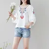 Camicette da donna Camicie da donna in lino 2022 Camicetta ricamata Camicia bianca Top a maniche lunghe Top da donna etnico e tunica elegante autunnale coreana