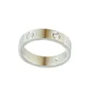 Anel de designer personalizado de ouro rosa para mulheres anel de luxo Men de alta qualidade feita no design de aço de titânio porcela