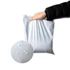 선물 랩 100pcs/로트 흰색 포장 가방 PE 플라스틱 폴리 택배 가방 자체 접착 메일 백 방수 우편 봉투 Baggift