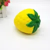 squishy toys Forma di frutta Kawaii personalizzata per PU Sponge Stress Relief Strawberry Toy Slow Rising Squishy Ball